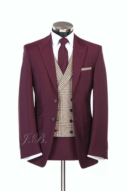 Burgundy red wedding suit trend