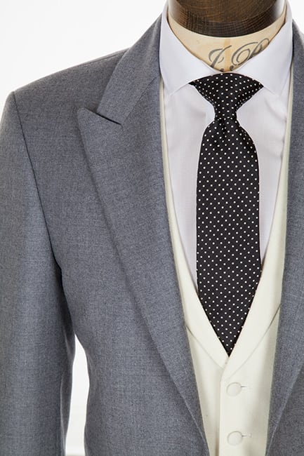 10 Wedding Suit Trends to look out for in 2019 - Jack Bunneys